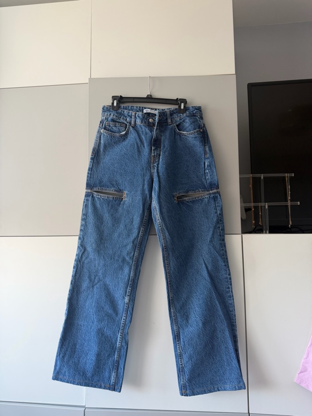 Zara Medium Blue Straight-Leg Denim Jeans with Thigh Zips